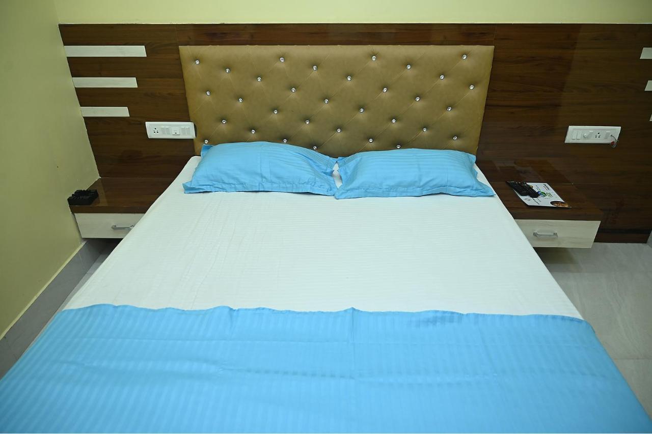 Fabhotel Golden Bliss Bhubaneswar Exterior photo